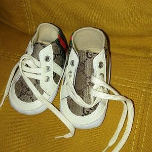 Infant gucci shoes